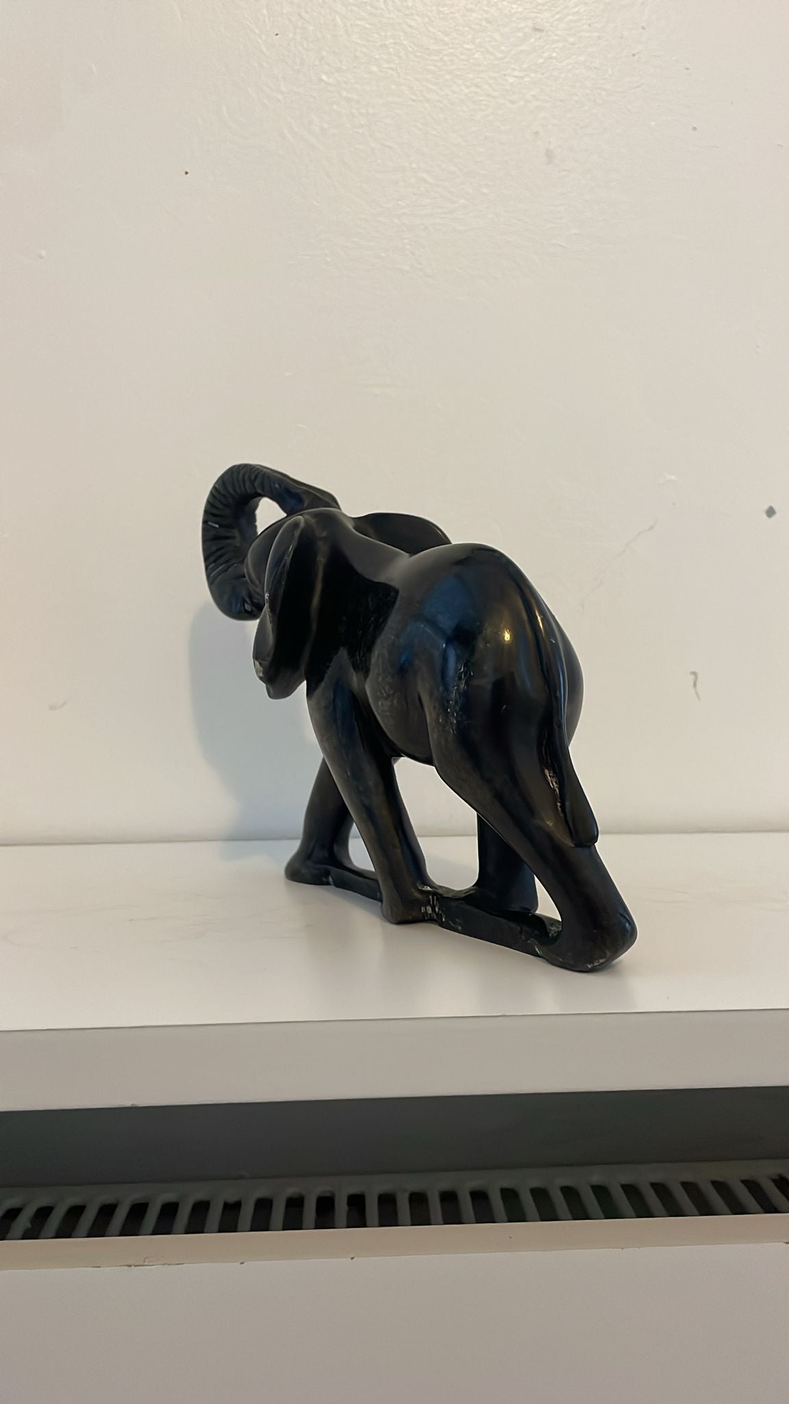 Elephant Sculpture - Single 15cm